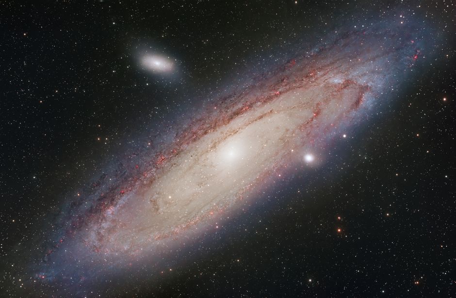High-resolution image of the Andromeda Galaxy (M31) captured in La Fresneda, Aragón, España.